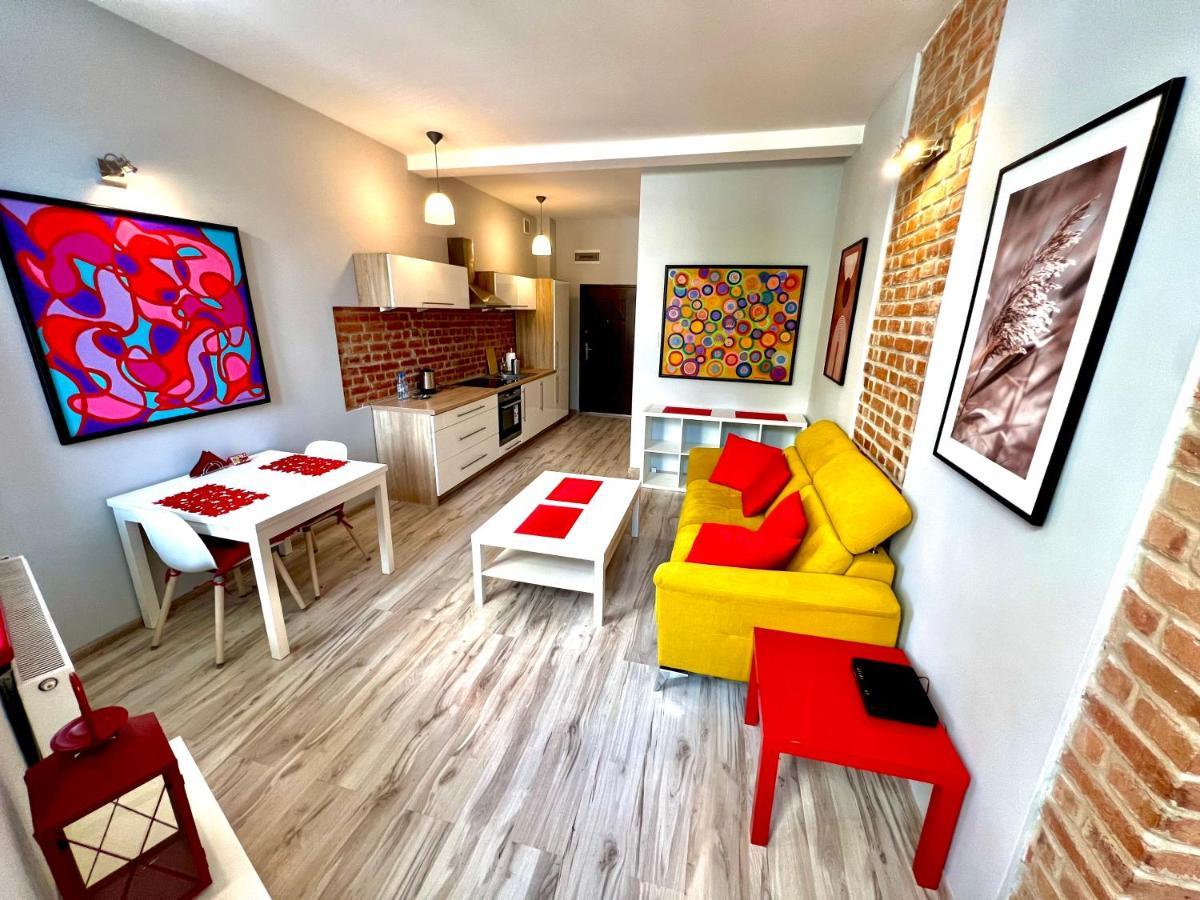 Red&Yellow Apartments Centrum Ольштын Экстерьер фото